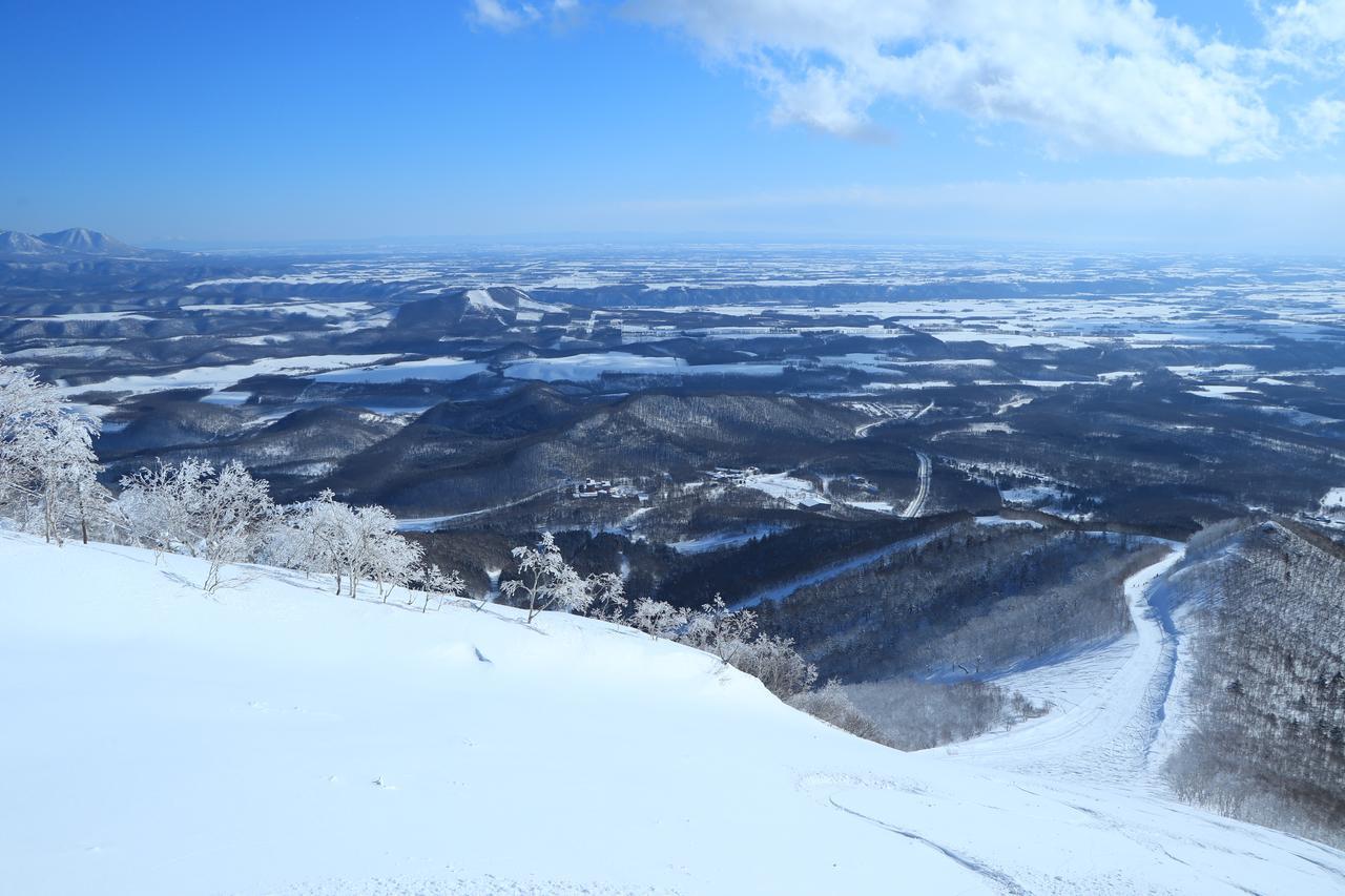 Sahoro Resort Hotel Shintoku Екстериор снимка